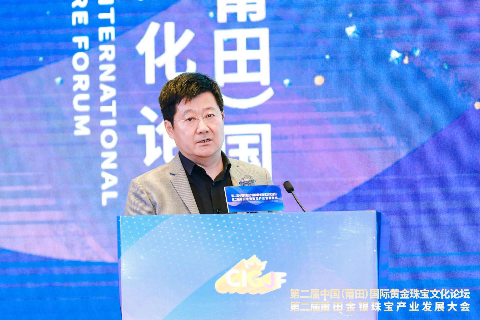 人工智能和人類智能合作 將設(shè)計(jì)嵌入智能制造流程