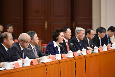 我校王玉梅、卞建林兩位教授獲聘國家監(jiān)委首屆特約監(jiān)察員